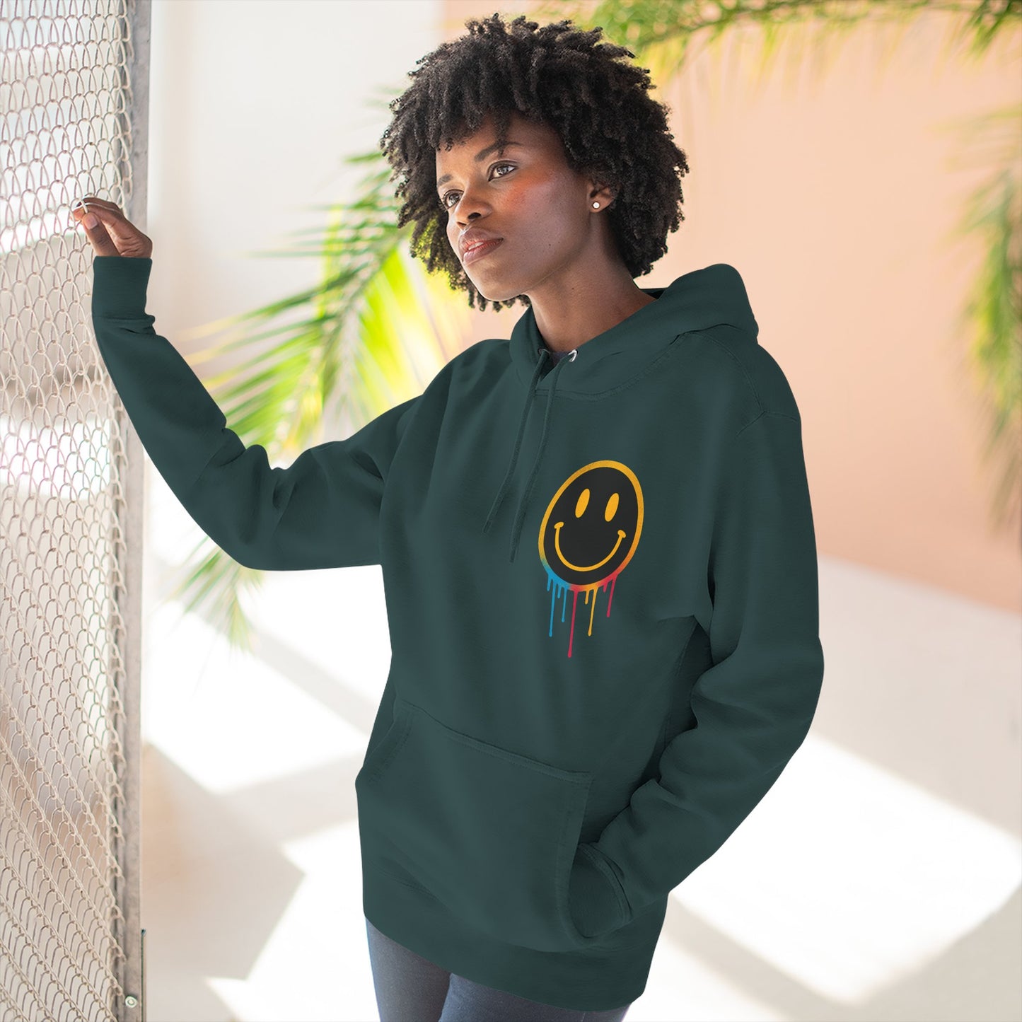 NEVERMIND GRID Smiley Face Three-Panel Fleece Hoodie, Comfortable Sweatshirt for Casual Wear, Gift for Friends, Happy Vibes, Art-Inspired Fashion, [...]
