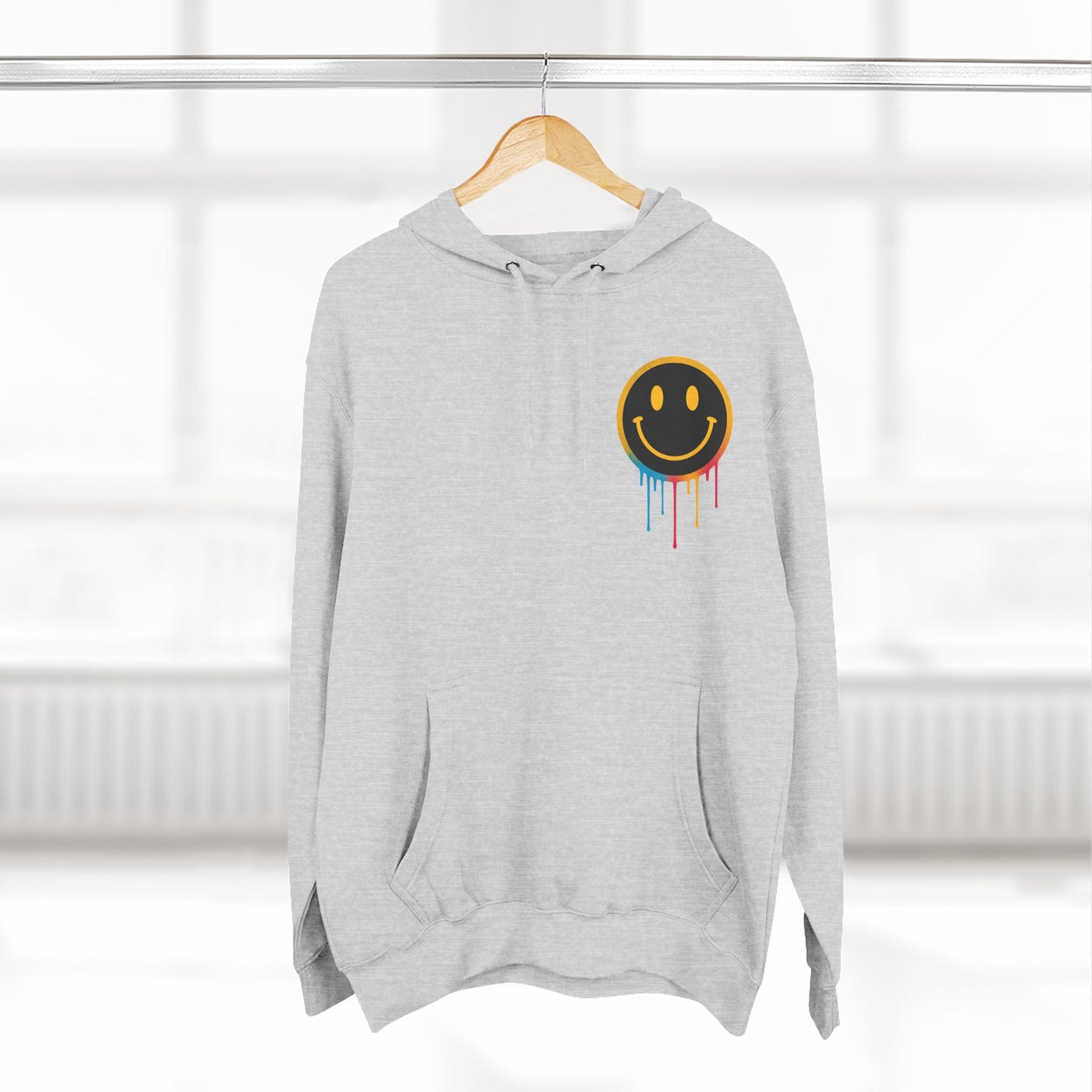 NEVERMIND GRID Smiley Face Three-Panel Fleece Hoodie, Comfortable Sweatshirt for Casual Wear, Gift for Friends, Happy Vibes, Art-Inspired Fashion, [...]