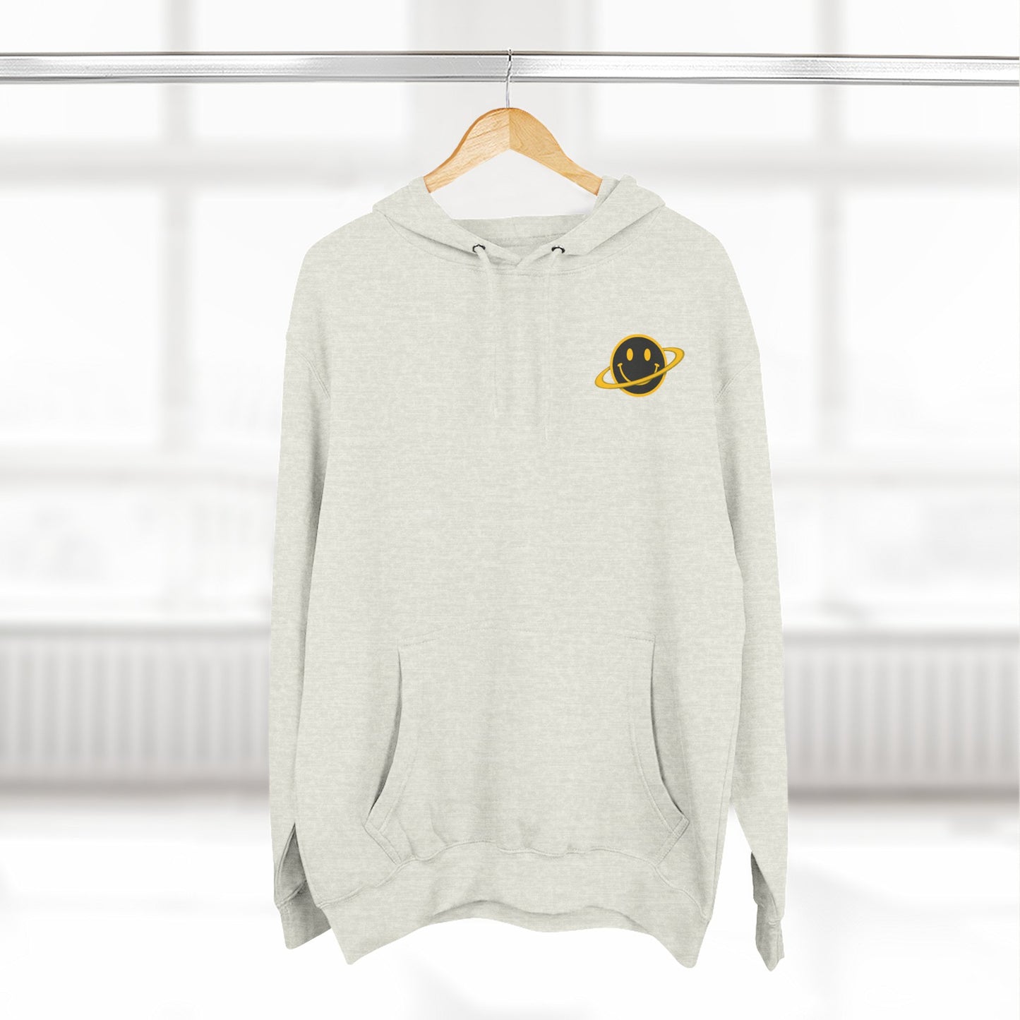 NEVERMIND PLANET Smiley Face Three-Panel Fleece Hoodie, Comfortable Sweatshirt for Casual Wear, Gift for Friends, Happy Vibes, Art-Inspired Fashion, [...]