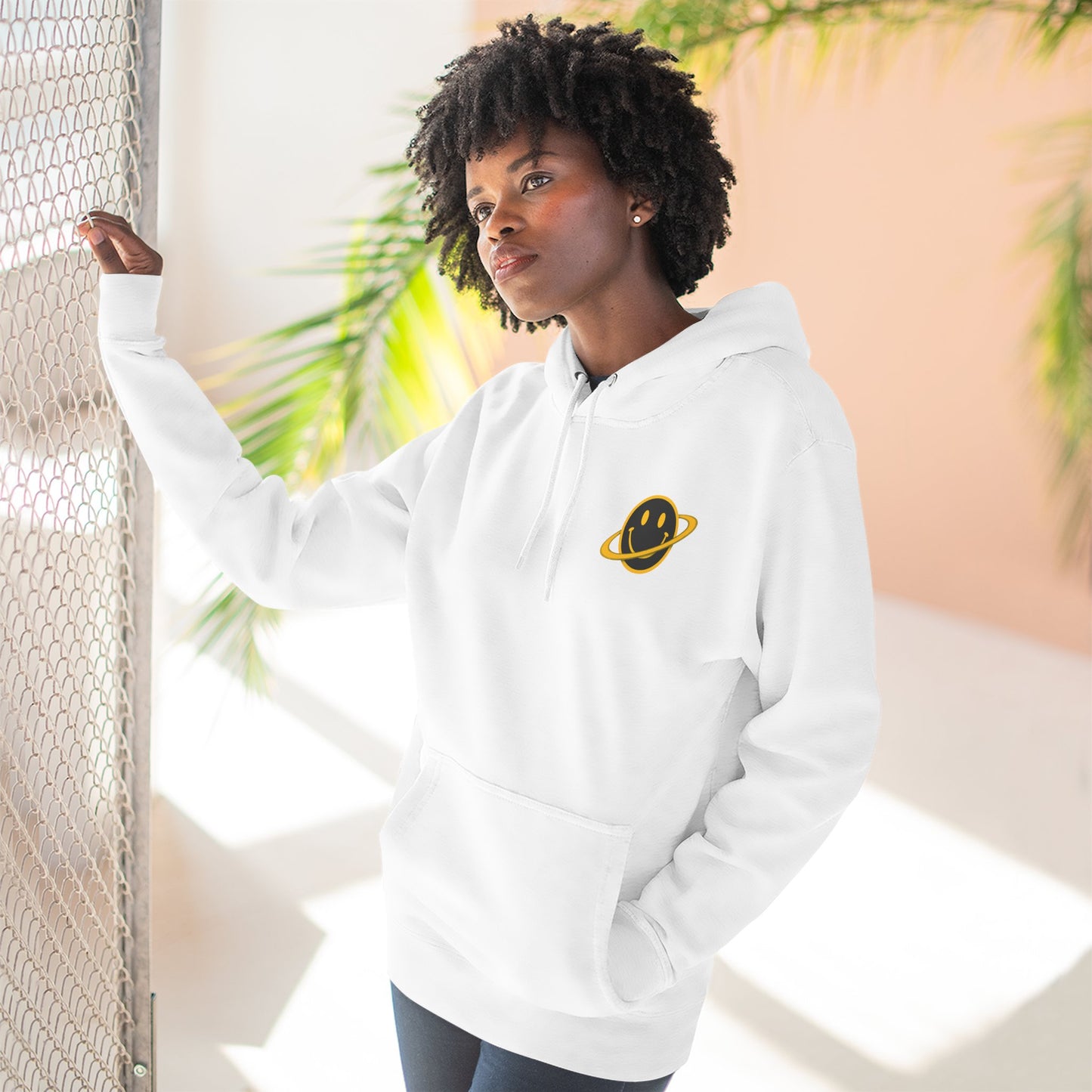 NEVERMIND PLANET Smiley Face Three-Panel Fleece Hoodie, Comfortable Sweatshirt for Casual Wear, Gift for Friends, Happy Vibes, Art-Inspired Fashion, [...]
