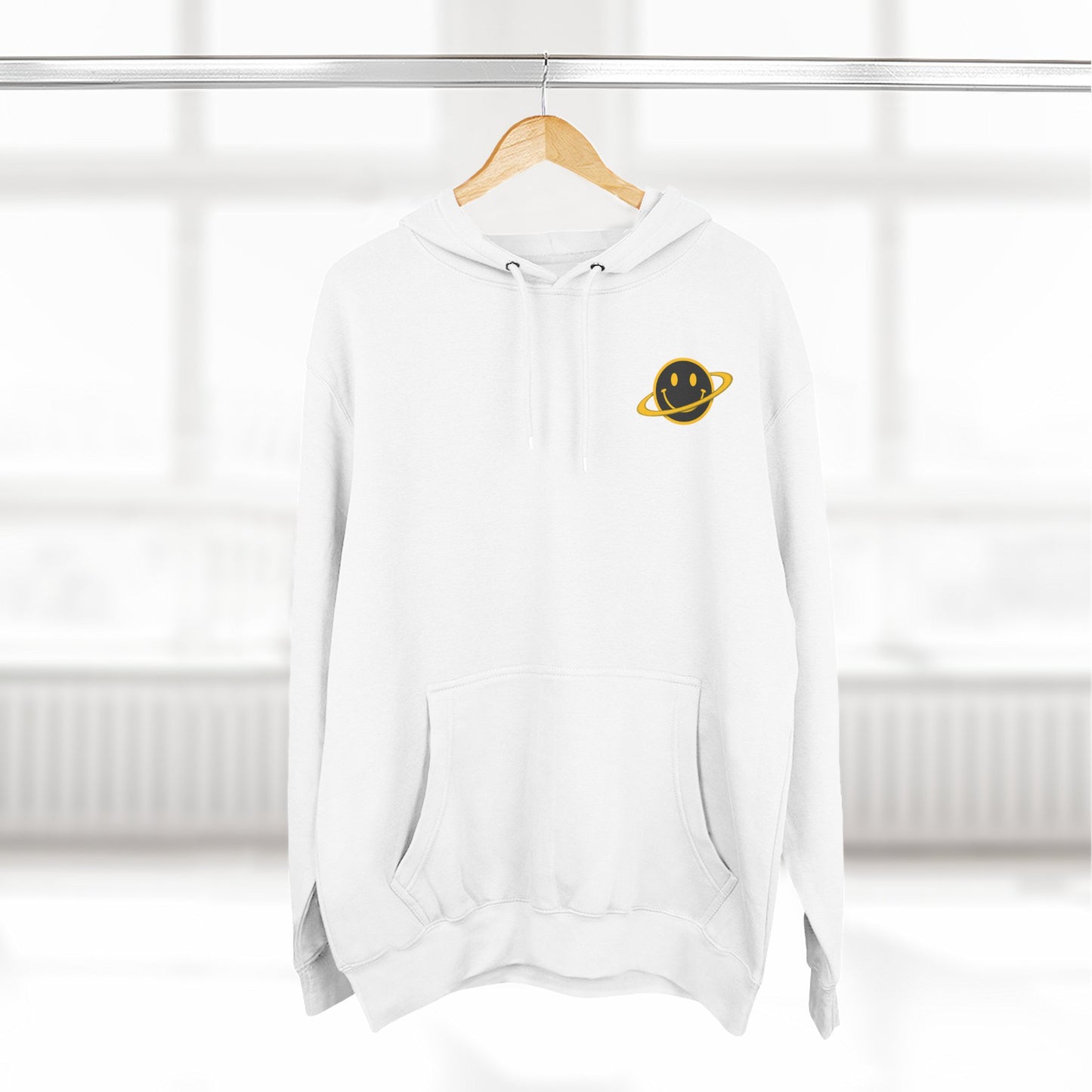 NEVERMIND PLANET Smiley Face Three-Panel Fleece Hoodie, Comfortable Sweatshirt for Casual Wear, Gift for Friends, Happy Vibes, Art-Inspired Fashion, [...]